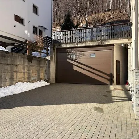 Apartamento Spazioso In Via Valtellina *